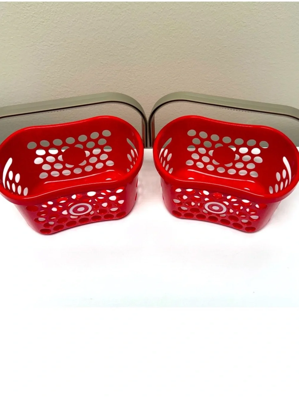 New! Set of 2 Target Bullseye Spritz Mini Baskets Party Decor / Party Favors